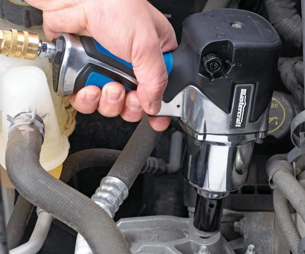 Mastercraft 1/2-in Pneumatic Air Impact Wrench With Rubber Grip, 7500RPM - Image 4