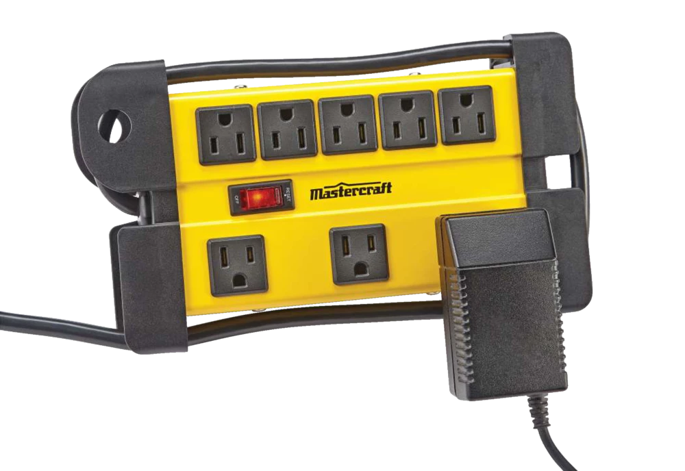 Mastercraft 8-Outlet Power Bar With 6-ft Cord, Circuit Breaker And Lighted Switch, Yellow/Black - Image 3