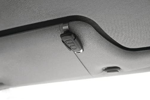 Mastercraft Garage Door Opener 3-Button Compact Remote - Image 3